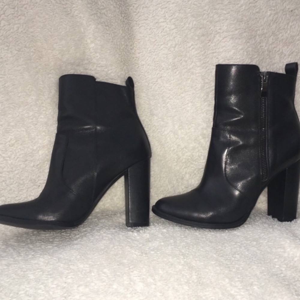 Steve Madden Black Booties